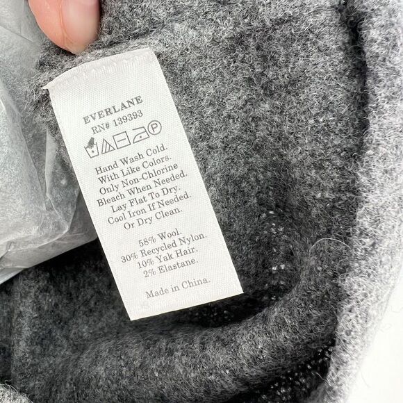 Everlane Gray Yak And Wool Blend The Cozy Stretch Knit Cropped Tank Size S NWT - Picture 4 of 4